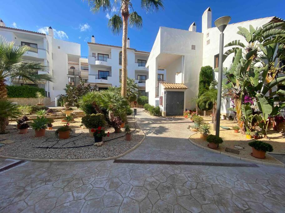 Apartamento Complejo Residencial 拉尔法斯德尔皮 外观 照片